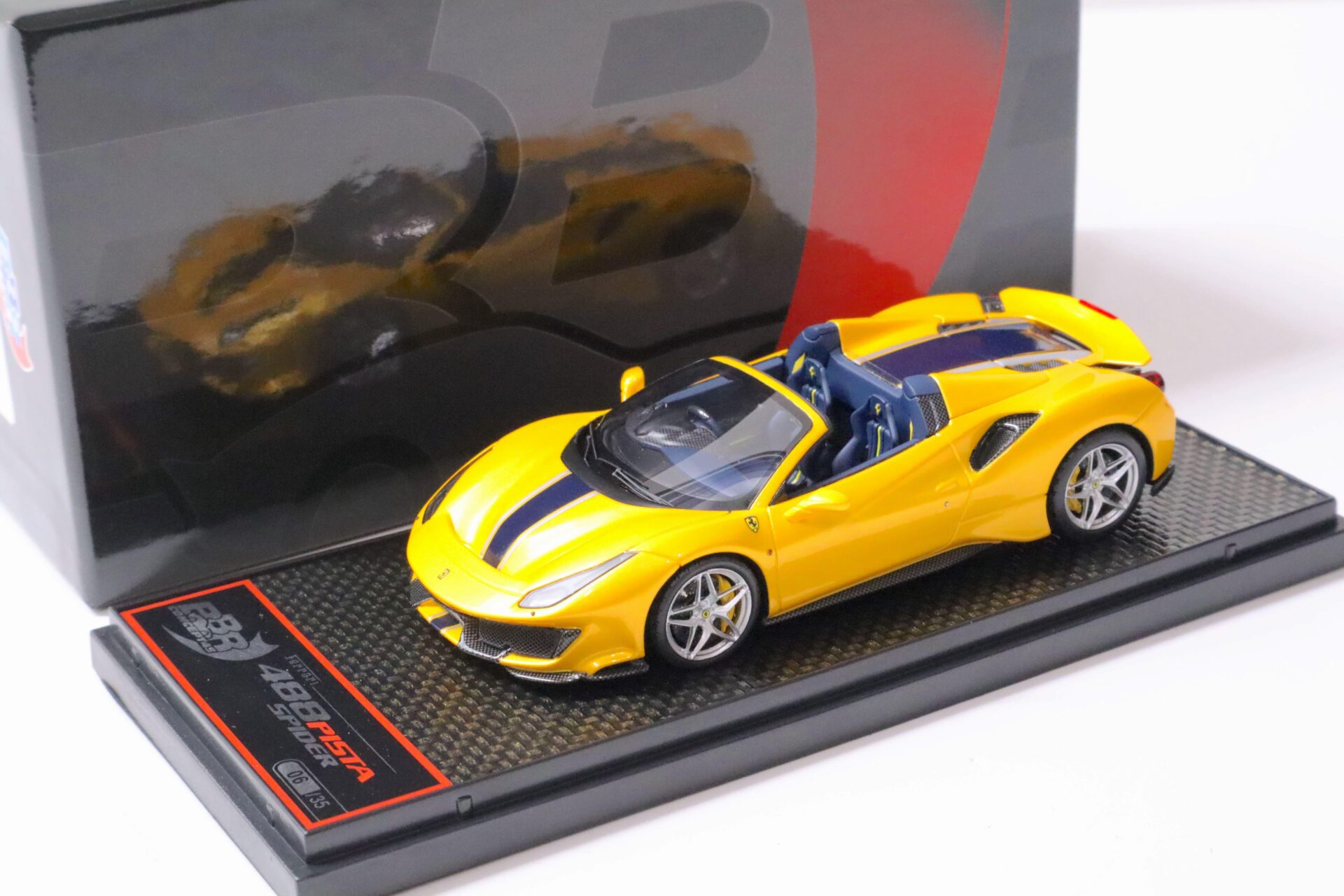 1:43 BBR Ferrari 488 Pista Spider RHD Giallo Tristrato yellow - Limited Edition 35 pcs.