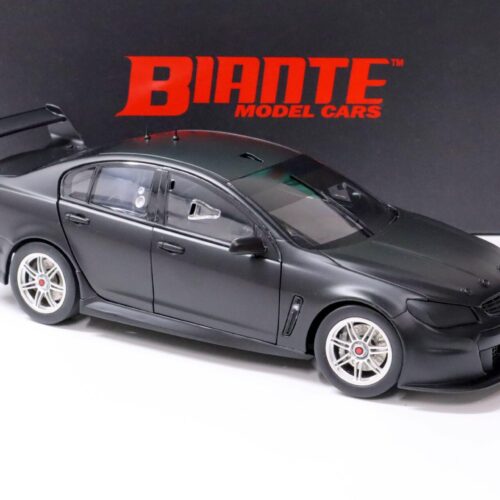 1:18 BIANTE Holden VF Commodore V8 Supercar Satin black matt Plain Body