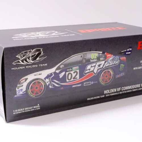 1:18 BIANTE Holden VF Commodore V8 Supercar 2015 Townsville 400 Tander #02
