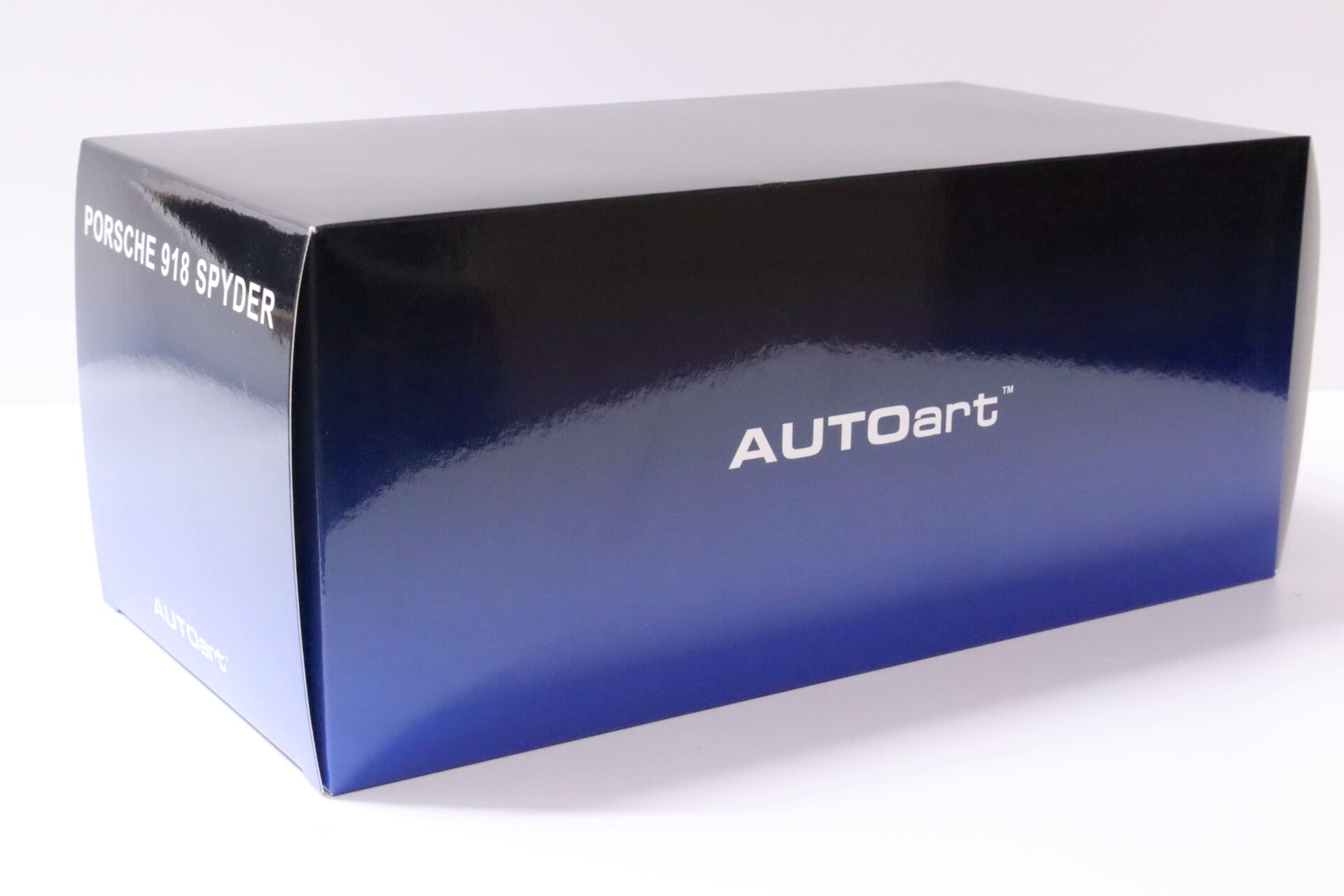 1:18 AUTOart Porsche 918 Spyder Riviera blue 2013