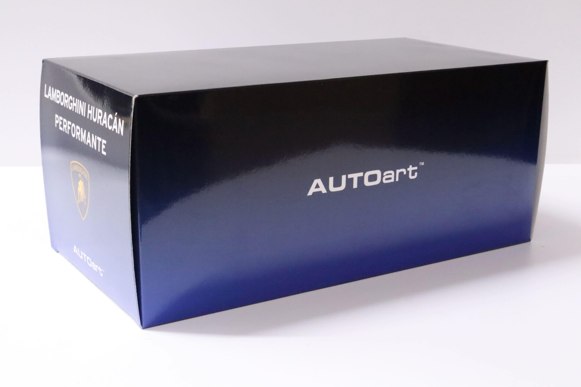 1:18 AUTOart Lamborghini Huracan Performante Bianco Monocerus/ solid white