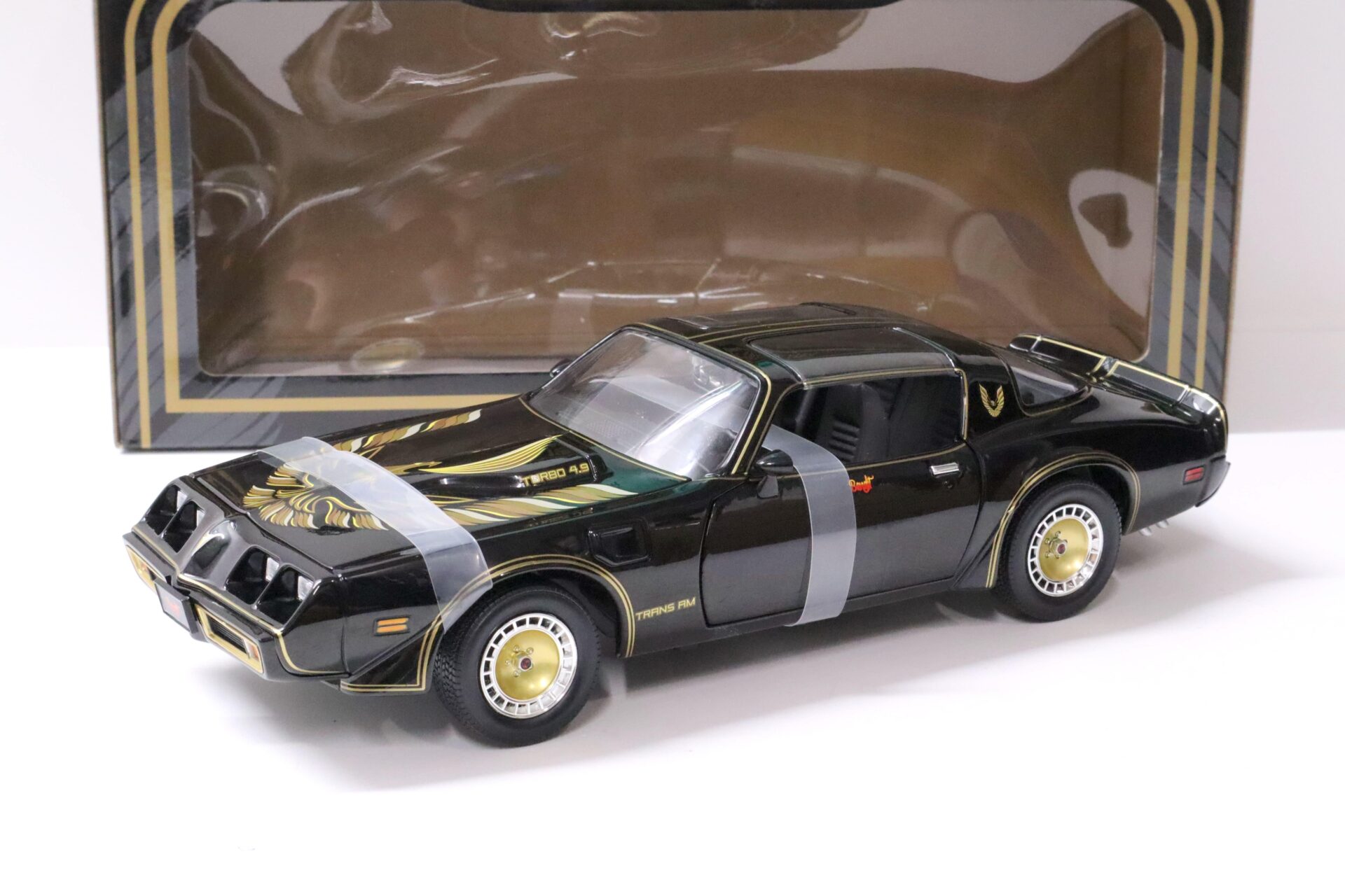 1:18 Greenlight 1980 Pontiac Trans AM *The Smokey and the Bandit II* black