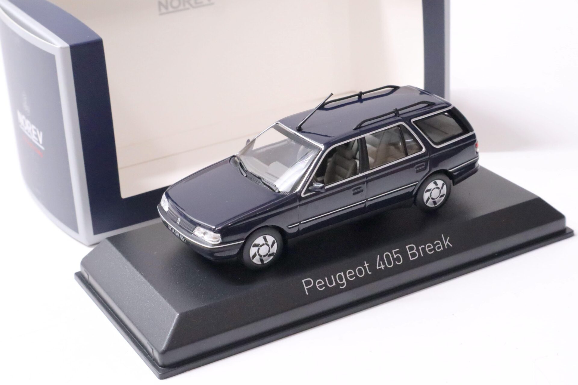 ID 62468 orig.jpg 1:43 Norev Peugeot 405 Break 1991 dark blue