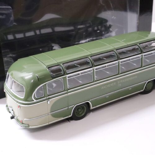 1:43 Minichamps Mercedes O 321 H Bus Aachener Straßenbahn green