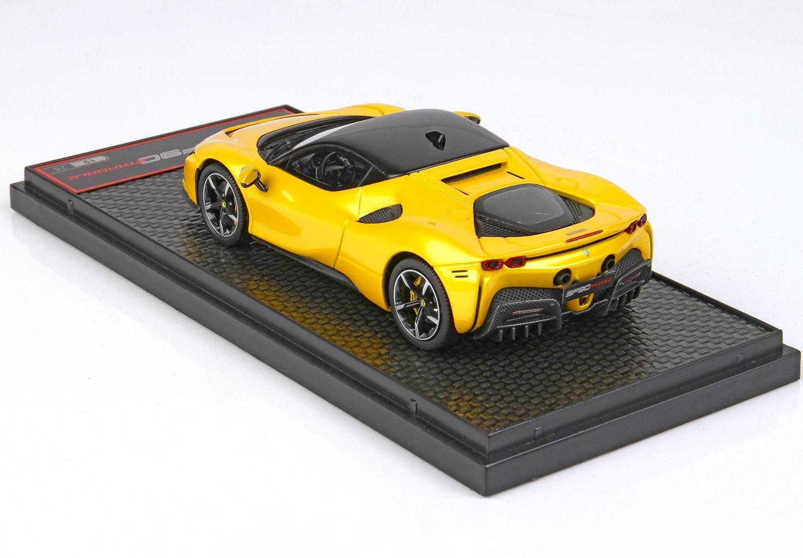 1:43 BBR Ferrari SF90 Stradale Giallo Tristrato yellow/ black roof - Limited 28 pcs.