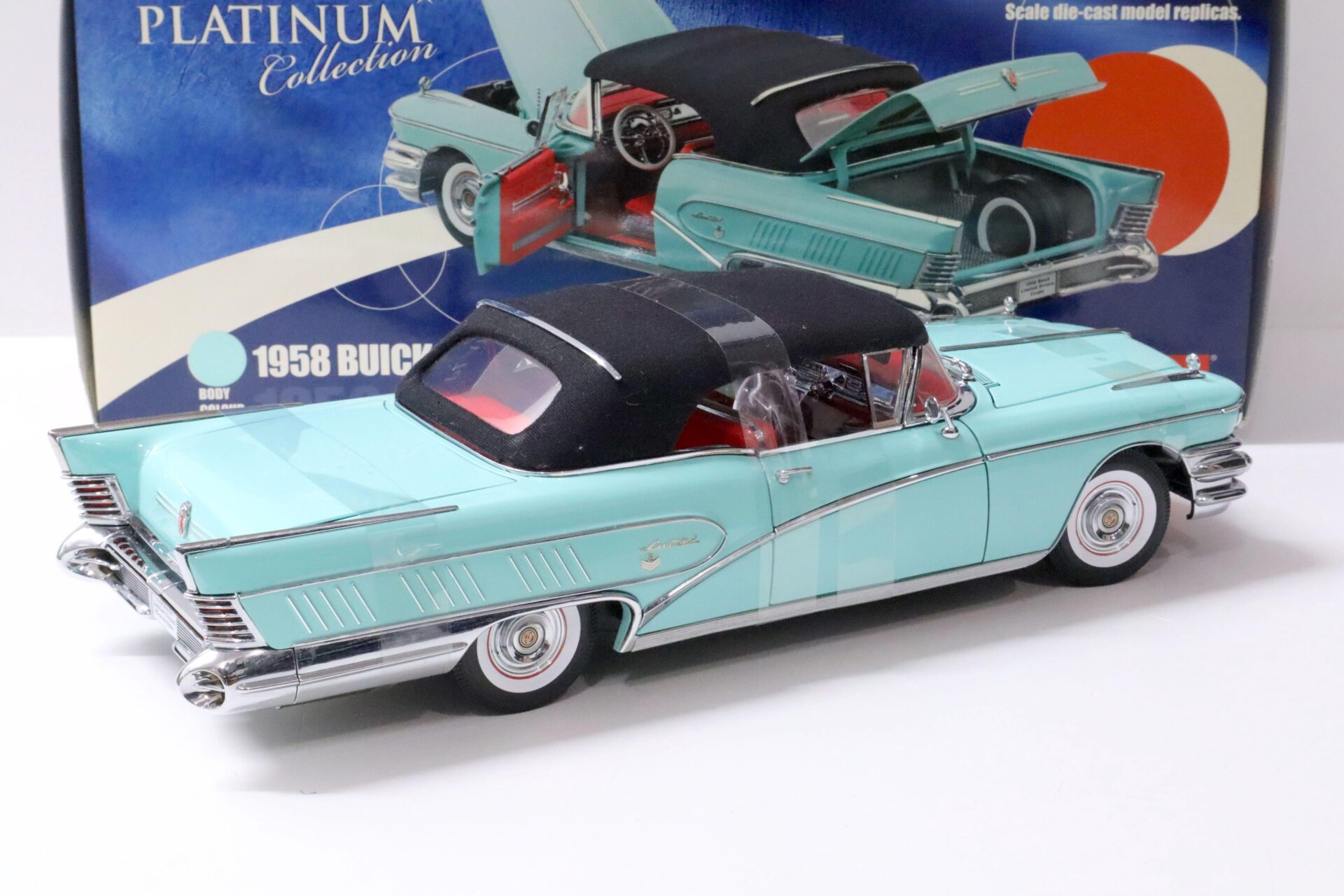 1:18 Sun Star 1958 Buick Limited Closed Convertible Spray green/ black
