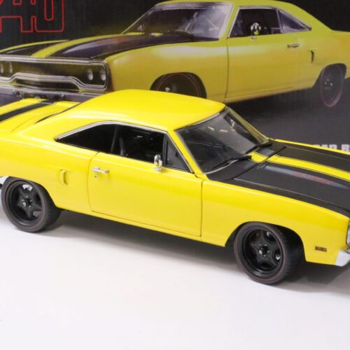 1:18 GMP 1970 Plymouth Road Runner 440 Six Pack Street Fighter yellow/ black