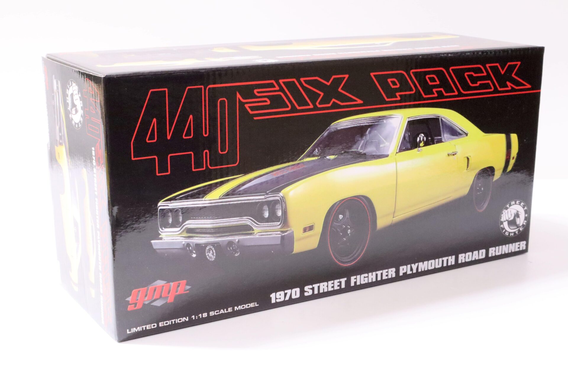 1:18 GMP 1970 Plymouth Road Runner 440 Six Pack Street Fighter yellow/ black