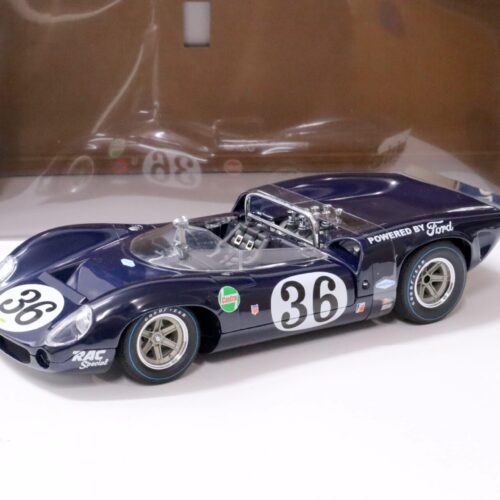 1:18 GMP 1967 Lola T70 Mk.3B Dan Gurney #36 dark blue G1801511