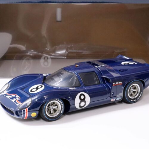 1:18 GMP 1969 Daytona Air Lola T70 Coupe #8 Leslie/ Motschenbacher 12008