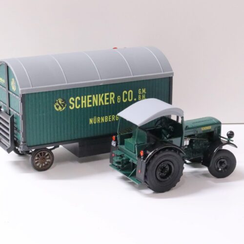 1:32 Schuco Deutz F3 mit Verdeck und Anhänger "Schenker" dark green