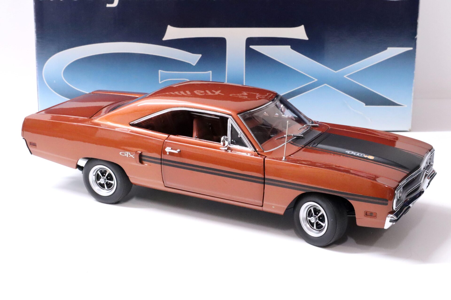 1:18 GMP 1970 Plymouth GTX 440+6 Burnt orange/ black