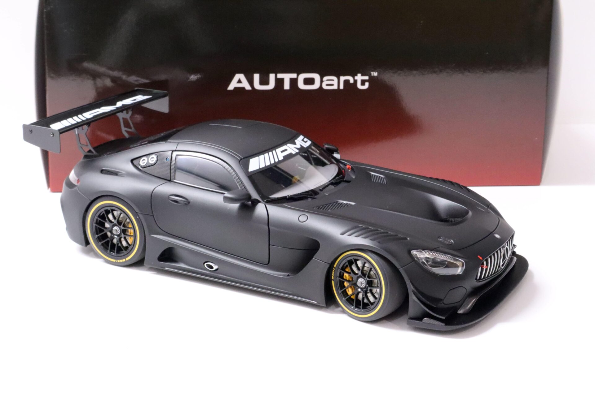 1:18 AUTOart Mercedes AMG GT3 matt black 81532
