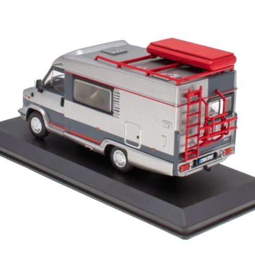 1:43 Hachette IXO Camping Cars Fiat Ducato Dethleffs Globetrotter CD S silver 1986