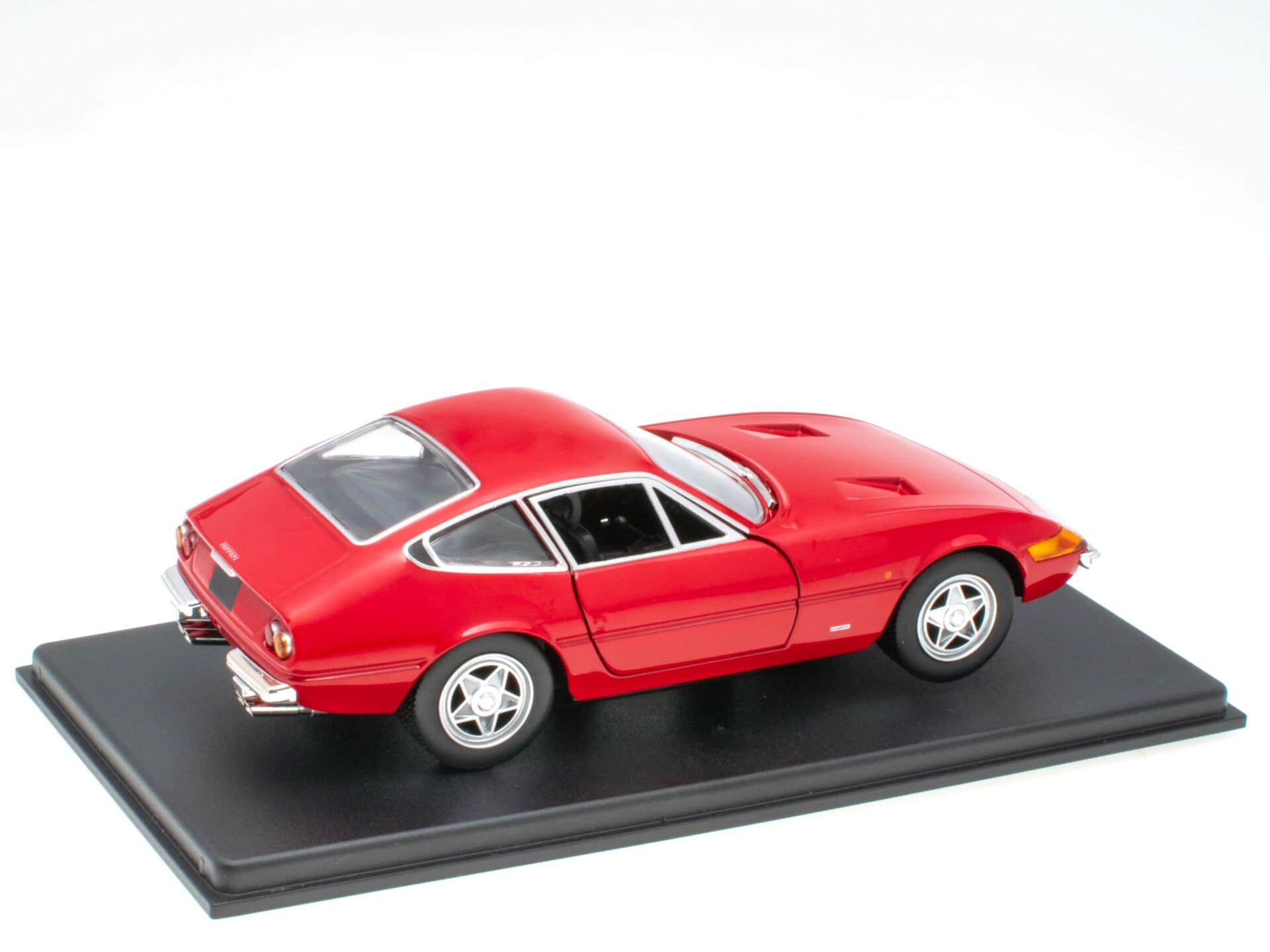 1:24 Hachette Bburago Ferrari Collection Ferrari 365 GTB4 red 1968 with display