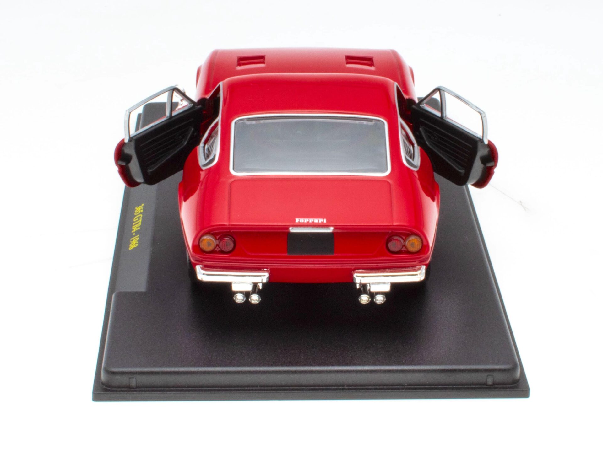 1:24 Hachette Bburago Ferrari Collection Ferrari 365 GTB4 red 1968 with display