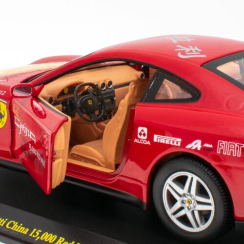 1:24 Hachette Bburago Ferrari Collection Ferrari 612 Scaglietti China 15.000 Red Miles with display