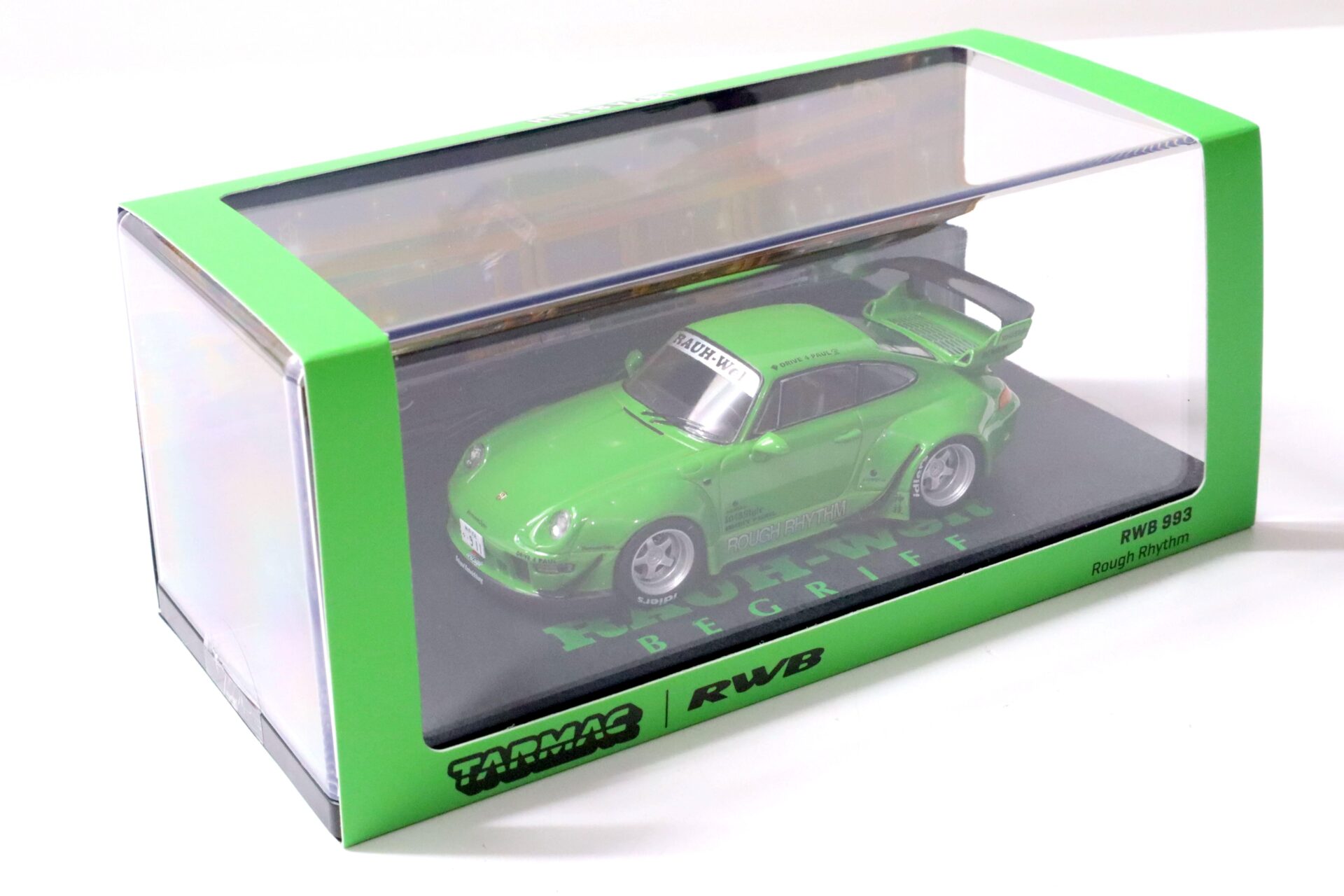 1:43 Tarmac Porsche 911 993 RWB RAUH-WELT Rough Rhythm bright green HOBBY43