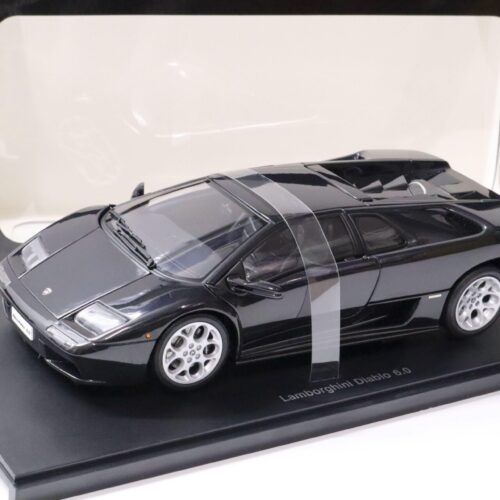 1:18 AUTOart Lamborghini Diablo 6.0 black 74528