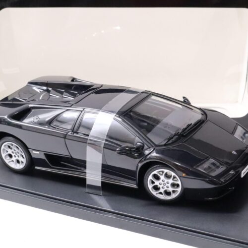 1:18 AUTOart Lamborghini Diablo 6.0 black 74528