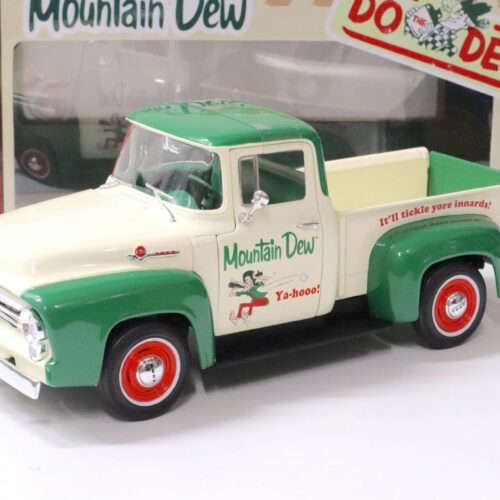 1:18 Auto World 1956 Ford F-100 Pickup Mountain Dew beige/ green