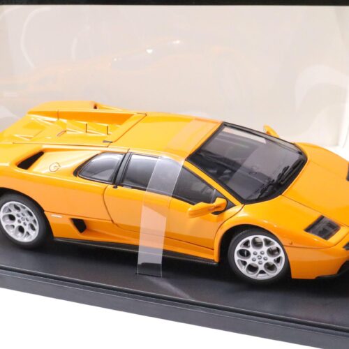 1:18 AUTOart Lamborghini Diablo 6.0 orange 74527