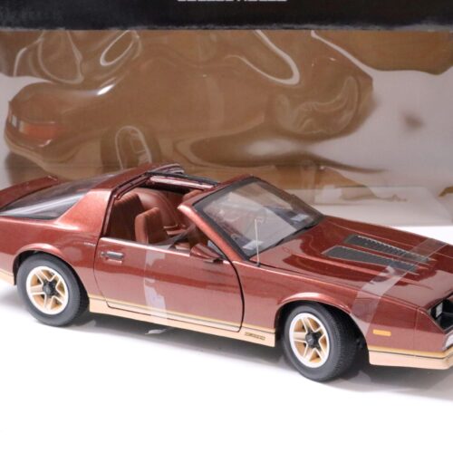 1:18 Sun Star 1985 Chevrolet Camaro Z28 copper metallic/ gold