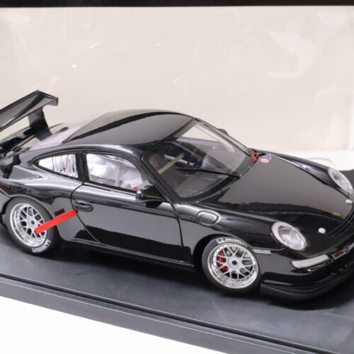 1:18 AUTOart Porsche 911 (997) GT3 CUP Plain Body Version black