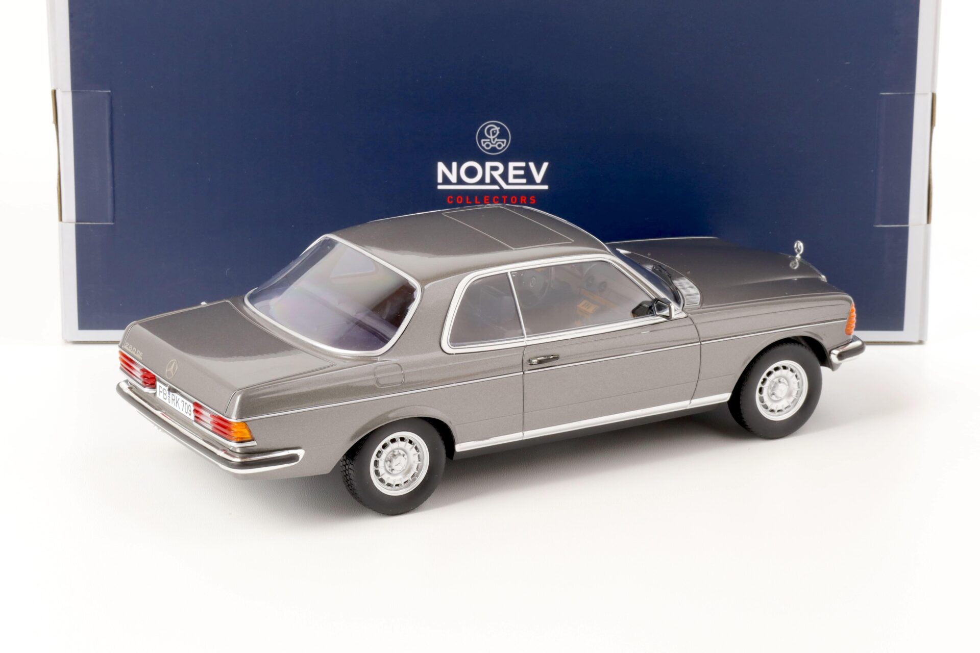 1:18 Norev Mercedes 280 CE Coupe 1980 anthracite metallic grey