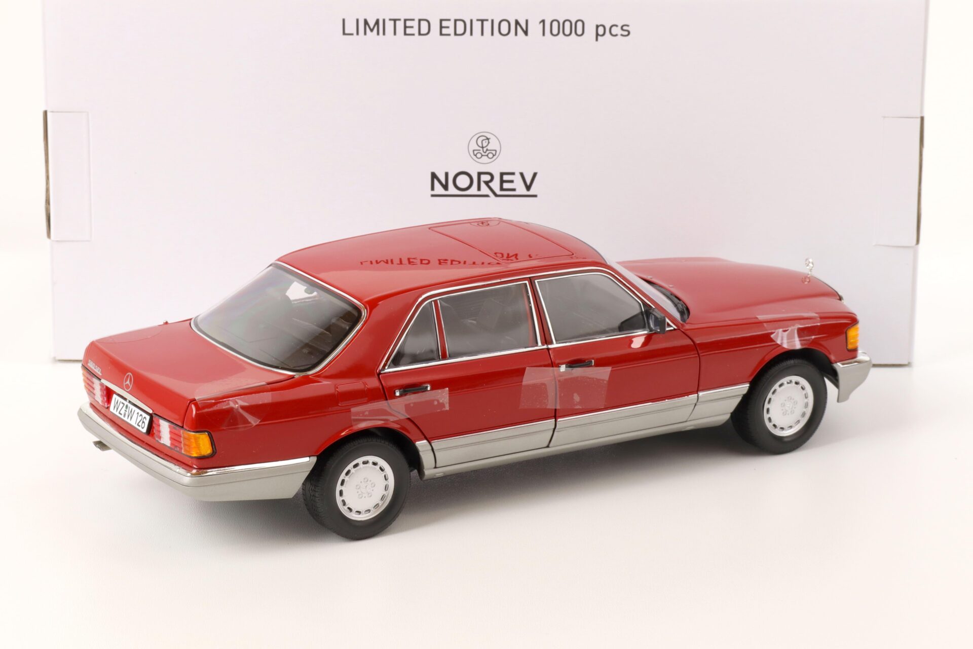1:18 Norev Mercedes 560 SEL W126 Limousine 1987 red