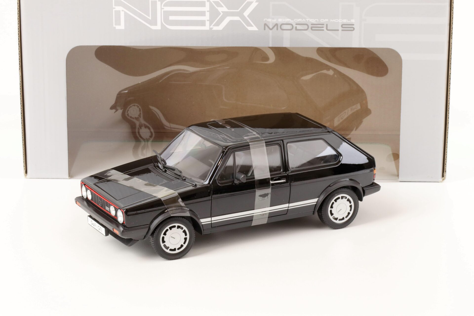 1:18 Welly NEX Volkswagen VW Golf 1 GTI Pirelli black