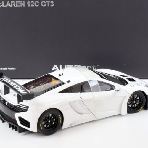 1:18 AUTOart McLAREN 12C GT3 Coupe white 2011