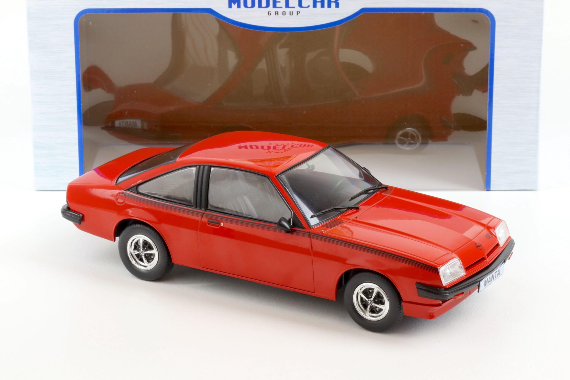 1:18 MCG Opel Manta B GT/J Coupe red 1980