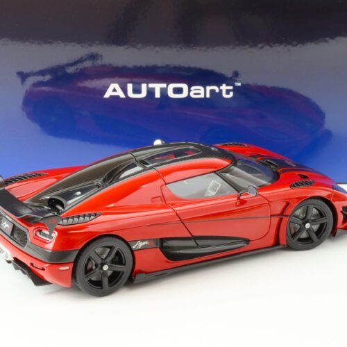 1:18 AUTOart Koenigsegg Agera RS chilli red/ black accents 79022
