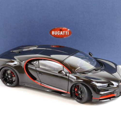 1:18 AUTOart Bugatti Chiron 2017 Nocturne black/ red accents 70991 - Image 2