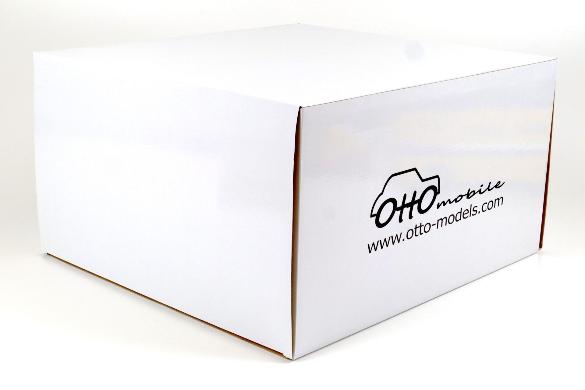 1:18 OTTO mobile OT332 Rally Set Monte Carlo 1978 Saviem SB2 + Renault + Trailer