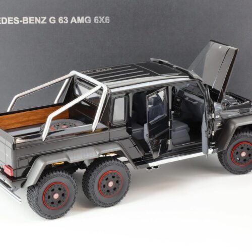 1:18 AUTOart Mercedes G63 AMG 6x6 Gloss black 76306