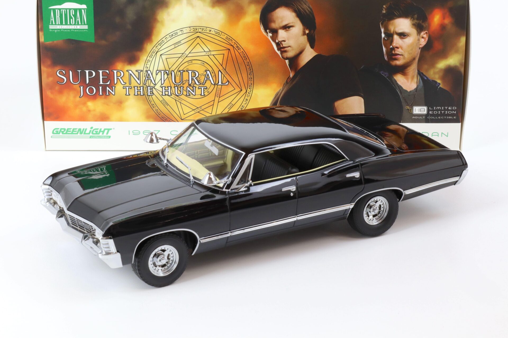 1:18 Greenlight 1967 Chevrolet Impala Sport Sedan Supernatural black