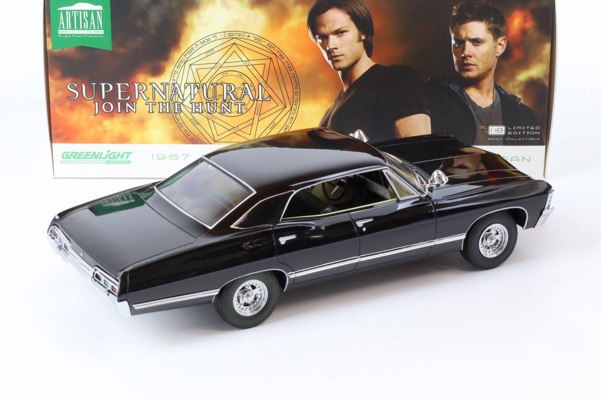 1:18 Greenlight 1967 Chevrolet Impala Sport Sedan Supernatural black
