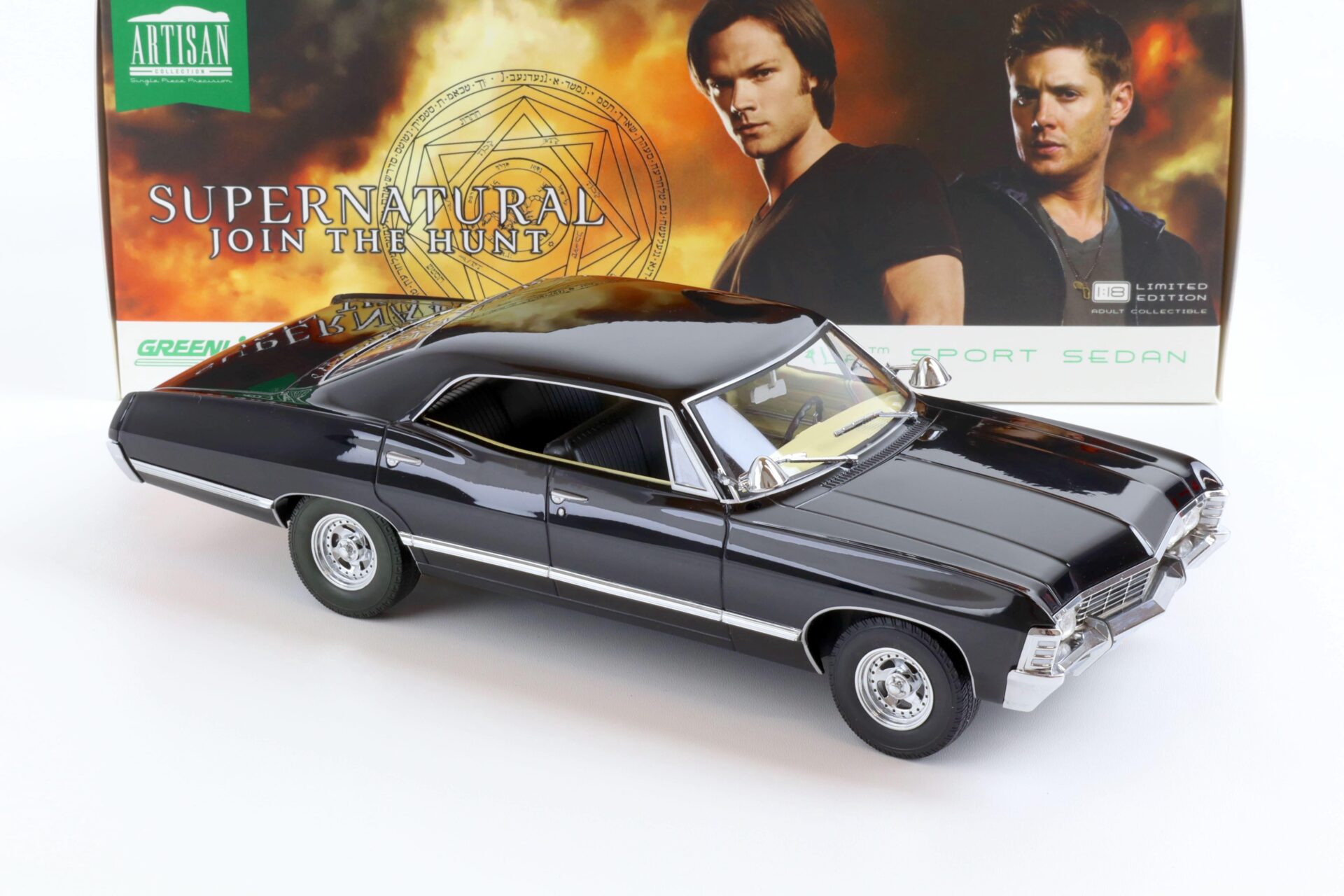 1:18 Greenlight 1967 Chevrolet Impala Sport Sedan Supernatural black