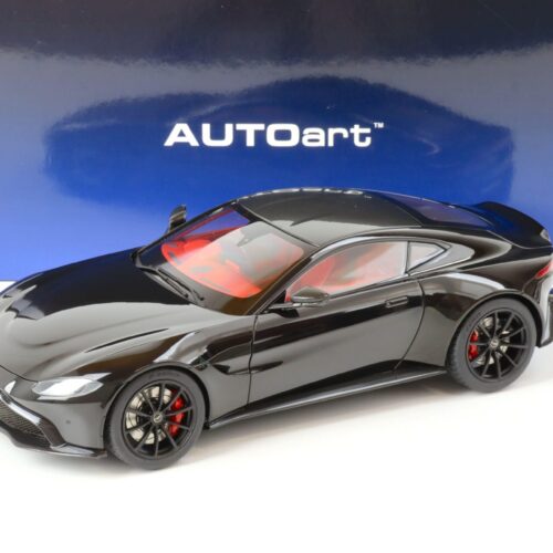 1:18 AUTOart Aston Martin Vantage 2019 Jet black