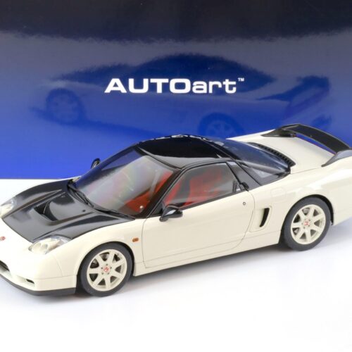 1:18 AUTOart Honda NSX-R (NA2) 2019 Championship white/ black Carbon fiber