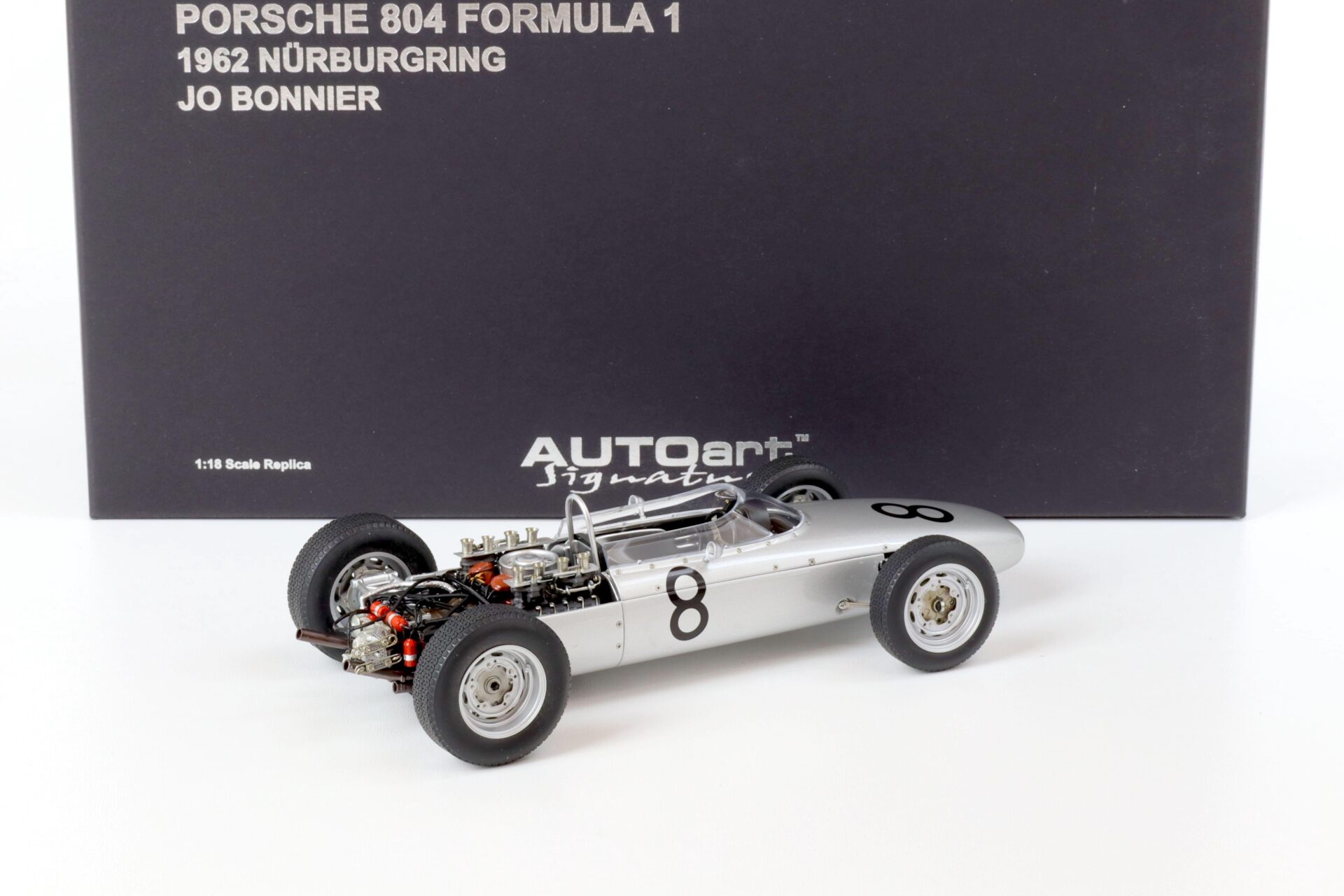 1:18 AUTOart Porsche 804 Formula 1 Nürburgring #8 Jo Bonnier 1962