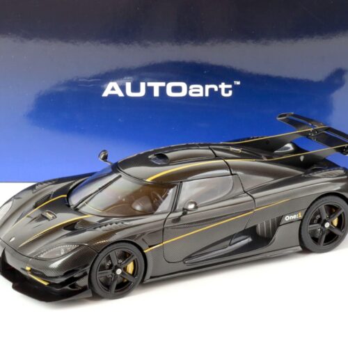 1:18 AUTOart Koenigsegg ONE:1 Clear Carbon Fiber/ gold stripes 2014