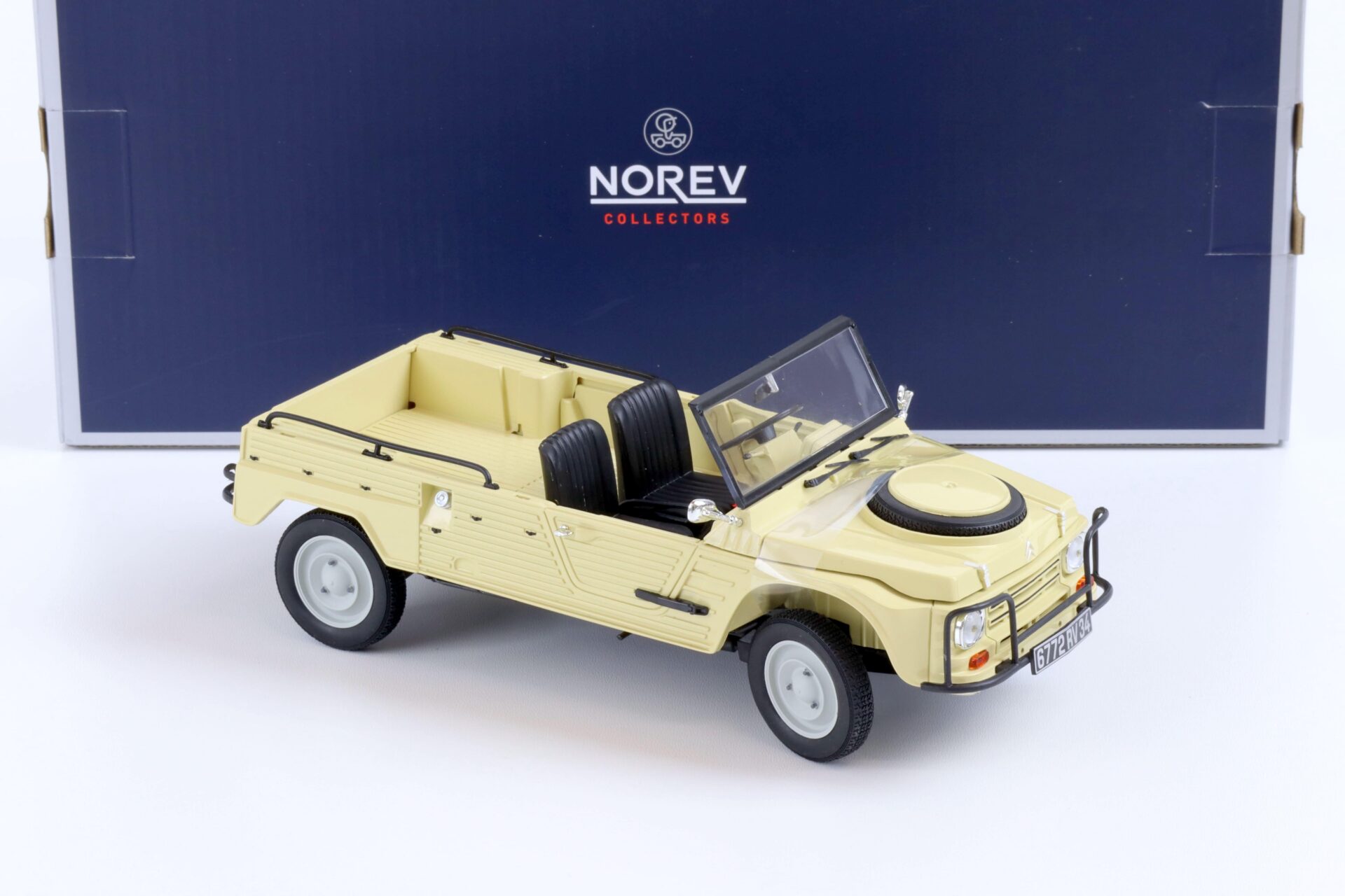 1:18 Norev Citroen Mehari 4X4 Hoggar beige 1979