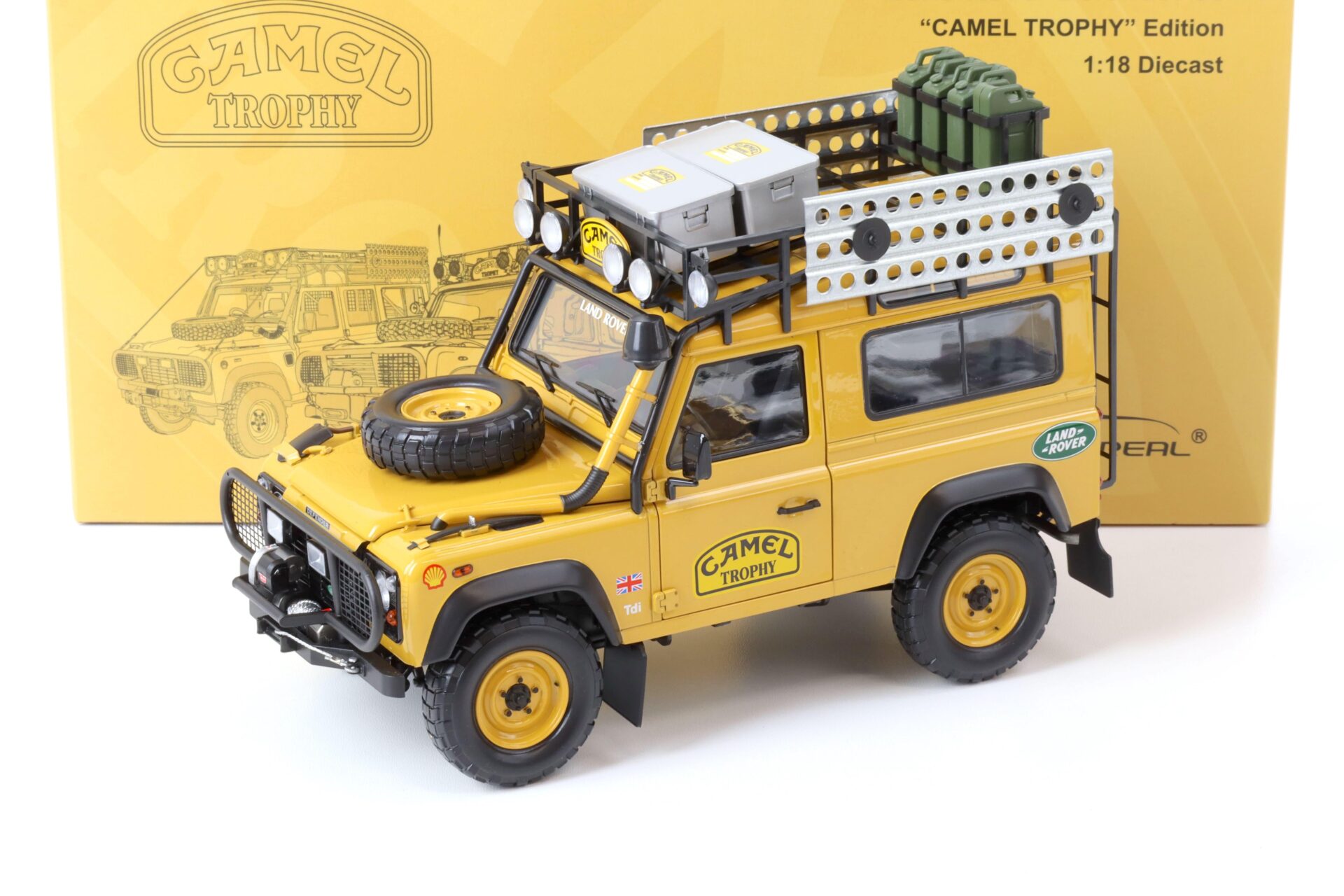 ID 66702 orig.jpg 1:18 Almost Real Land Rover Defender 90 CAMEL TROPHY Edition 810211