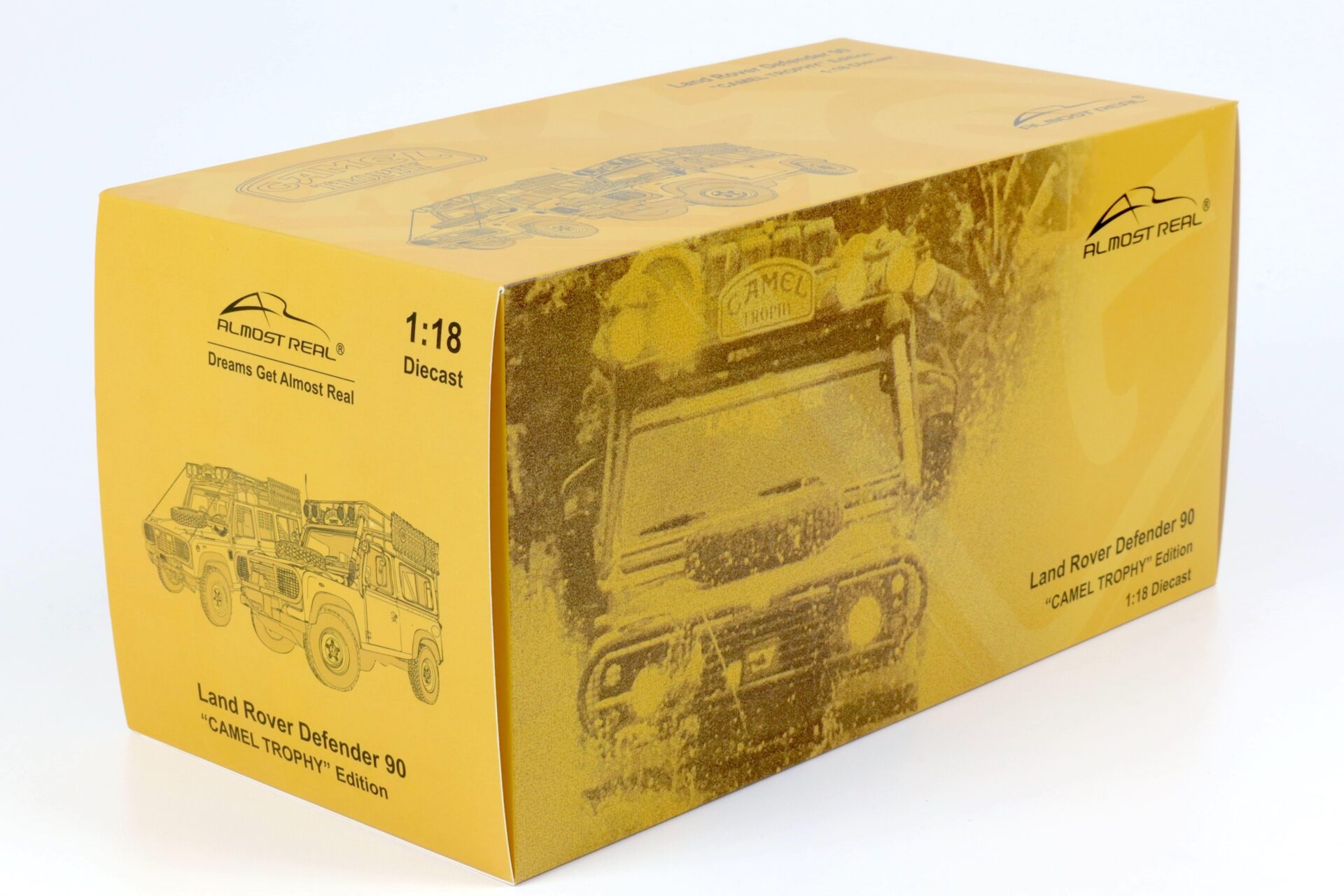 1:18 Almost Real Land Rover Defender 90 CAMEL TROPHY Edition 810211