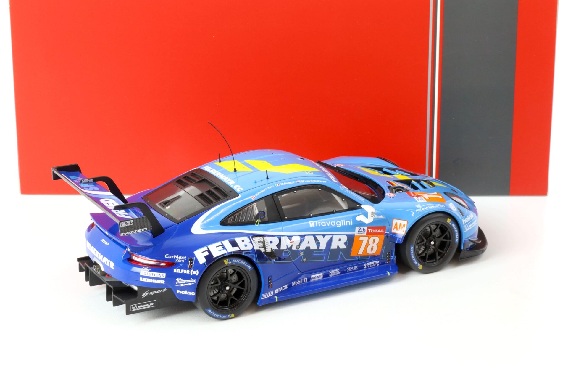 1:18 IXO Porsche 911 RSR #78 24h LeMans 2020 Beretta, Felbermayr, van Splunteren