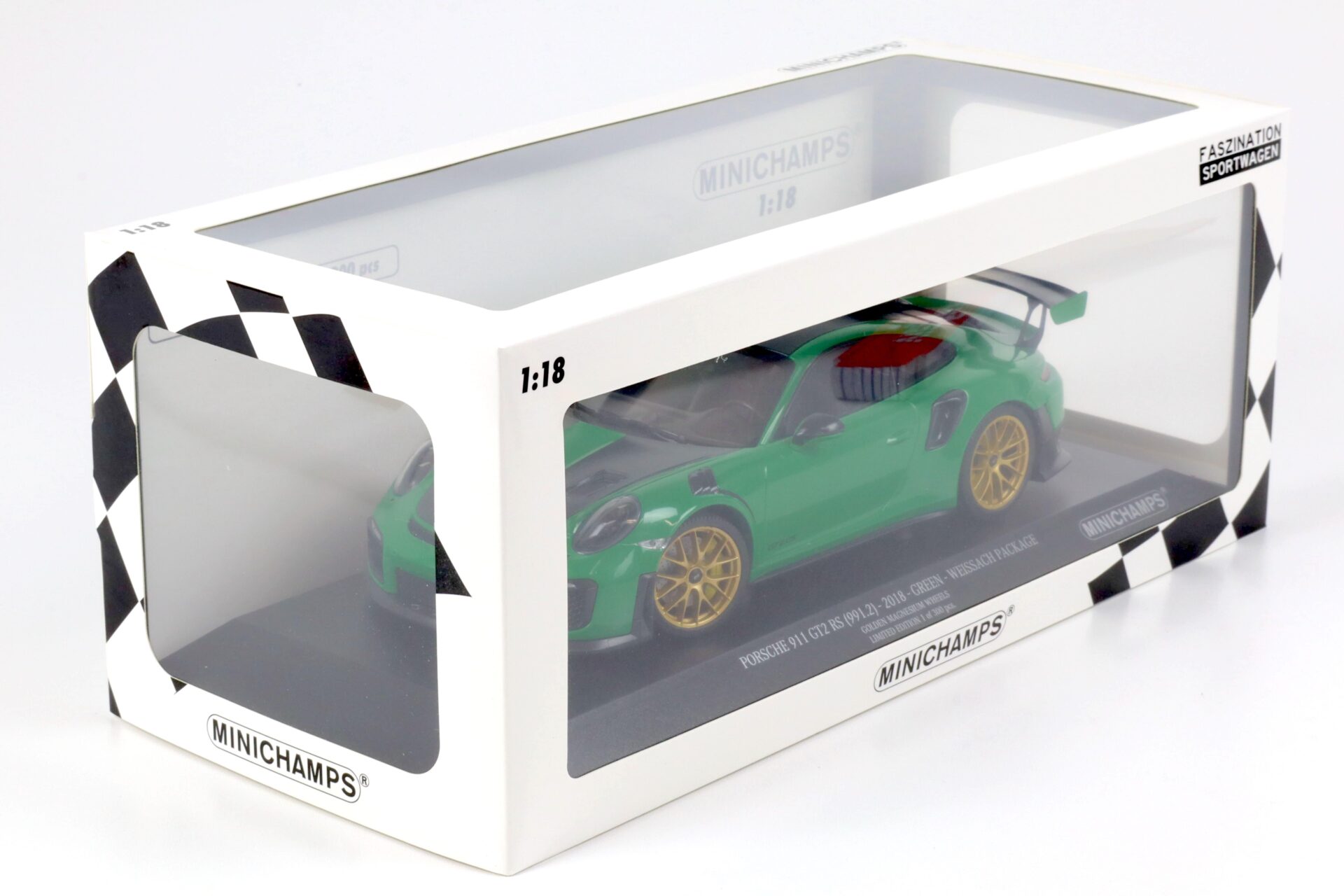 1:18 Minichamps Porsche 911 (991.2) GT2 RS Coupe Weissach Package green/ gold 2018