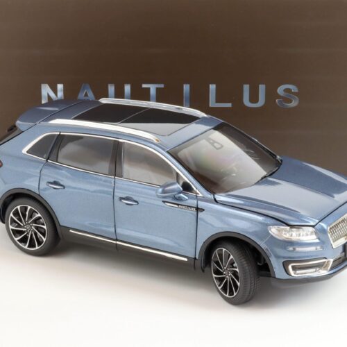 1:18 Original Lincoln Nautilus Luxury SUV 2018 blue metallic DEALER VERSION